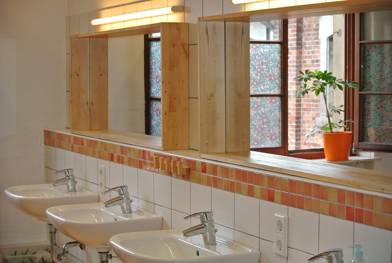 Steffis Hostel Heidelberg Esterno foto